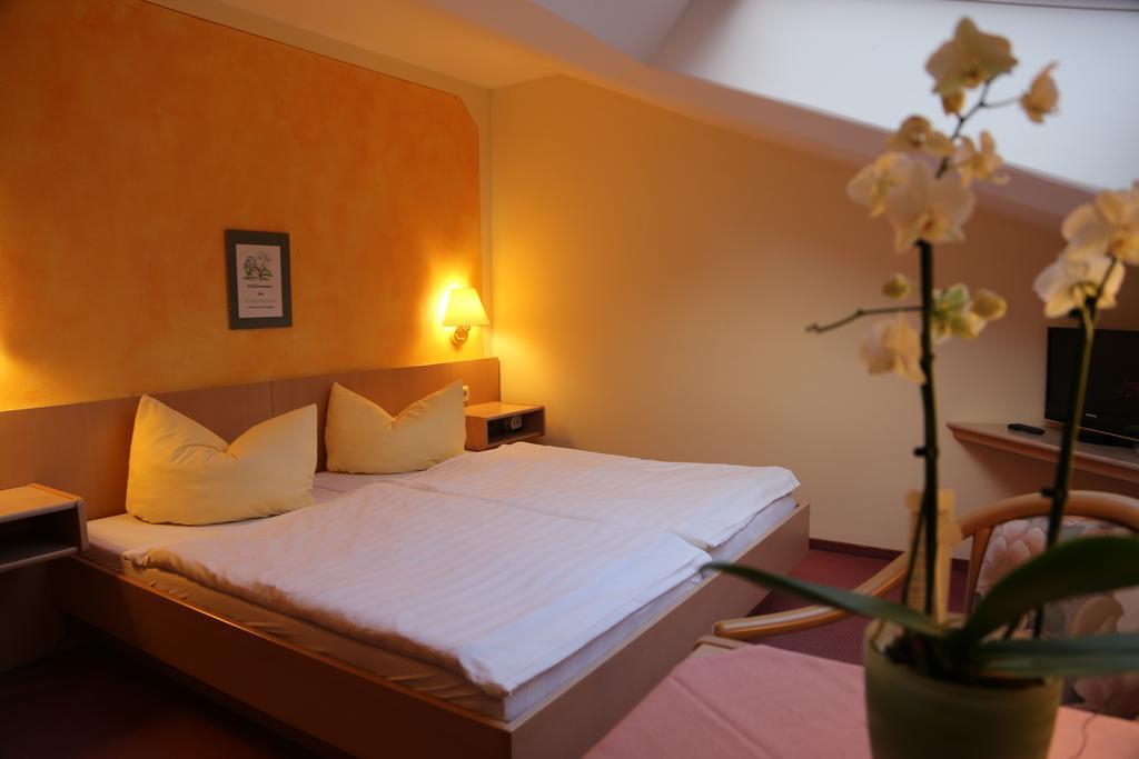 Hotel Koeppeleck เชอเนา อัม เคอนิกเซ ภายนอก รูปภาพ